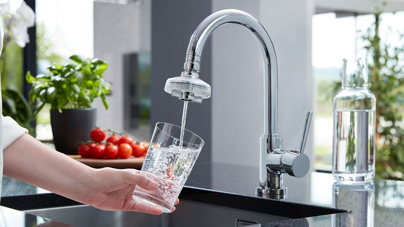 Evinizdeki Çeşme Suyunu İçilebilir Hale Getiren 7 Su Arıtma Cihazı Tavsiyesi