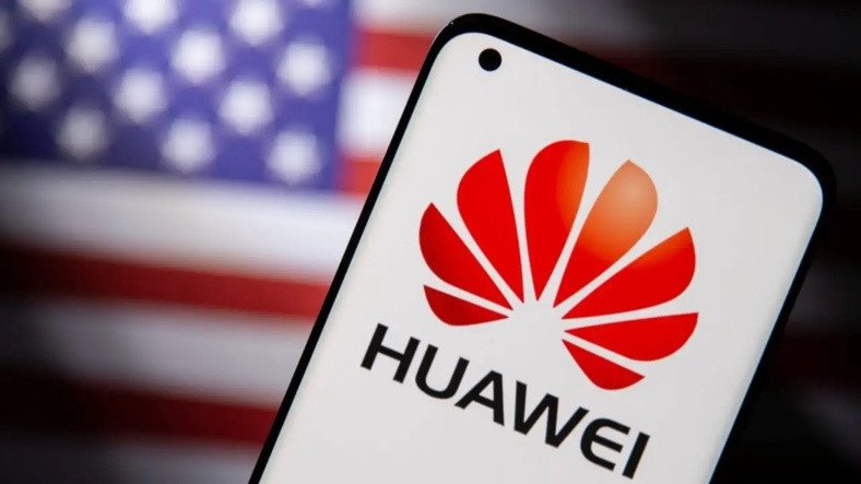 FBI Ajanları Huawei'nin Kazanç Getirmeyen Anlaşmalarını İnceliyor: Askeri Üsleri Gözetliyor Olabilirler mi?