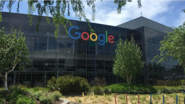 Google Kemerleri Sıkmaya Hazırlanıyor: Google CEO'sundan 175 Bin Çalışana Endişe Veren 'Küresel Ekonomik Kriz' Açıklaması