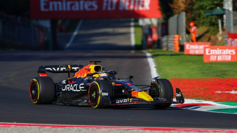 Formula 1'de İtalya GP Tamamlandı: Şampiyon Adaylarını Yan Yana Bile Göremedik