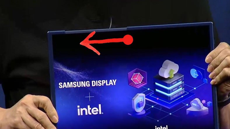 Samsung, Standart Monitörlerin Yanında Tüplü Televizyon Gibi Kalacağı 'Kaydırılabilir' Ekranını Tanıttı