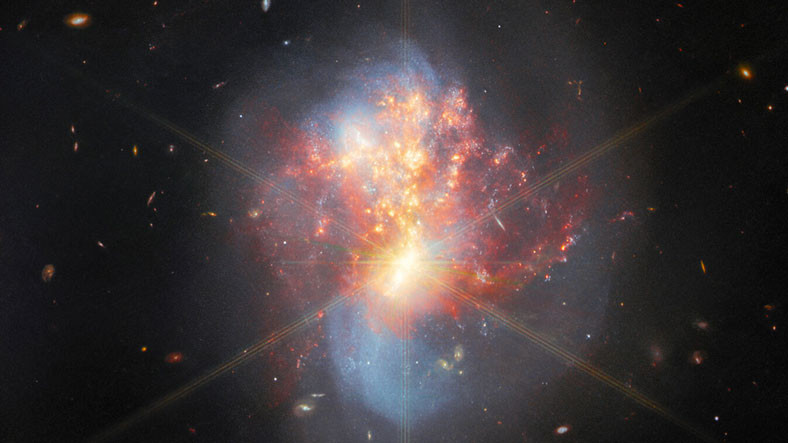 Birbiriyle Çarpışan İki Galaksi İlk Kez Bu Kadar Net Gözlemlendi! (James Webb'den Bir Sanat Eseri Daha)