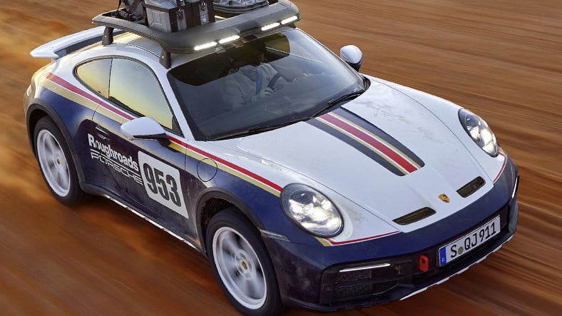 Yağlı Asfaltta Sürmek İçin Değil, Kavurucu Çölleri Aşmak İçin Tasarlanan Spor Otomobil: Karşınızda Porsche 911 Dakar