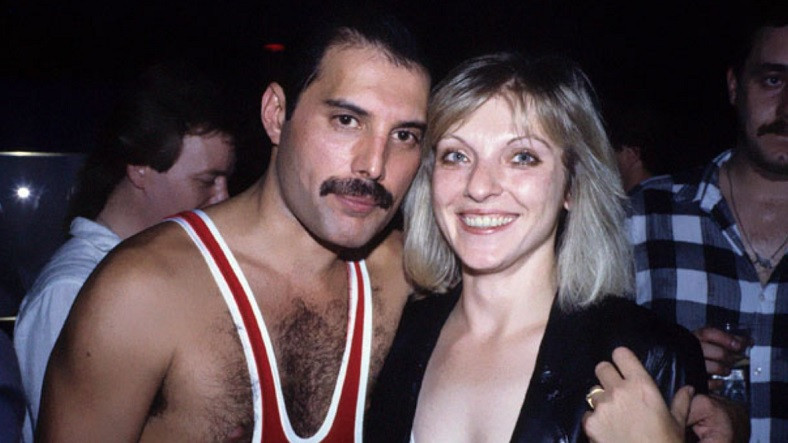 Queen Solisti Freddie Mercury Türk Olsa Rock Değil Arabesk Yapmasına Sebep Olacak Kadın: Mary Austin