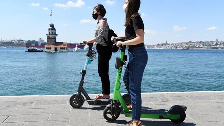 'Elektrikli Scooter' Tartışmalarında Şok Gelişme: 3 Scooter Kiralama Firması, Piyasadan Çekildi!
