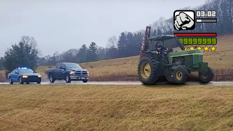Tarihin En Komik Kovalamacası: 30 km/s Hızla Giden Traktör, Onlarca Polisi Peşine Taktı [Video]