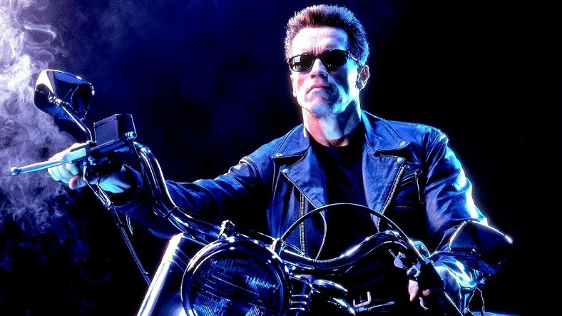Gözünüzü Bir Saniye Bile Kırpmadan İzleyeceğiniz Aksiyon Dolu En İyi 10 Arnold Schwarzenegger Filmi