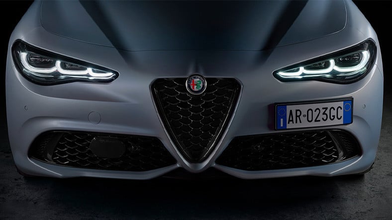 Alfa Romeo Fiyat Listesi - 2023 [Güncel]