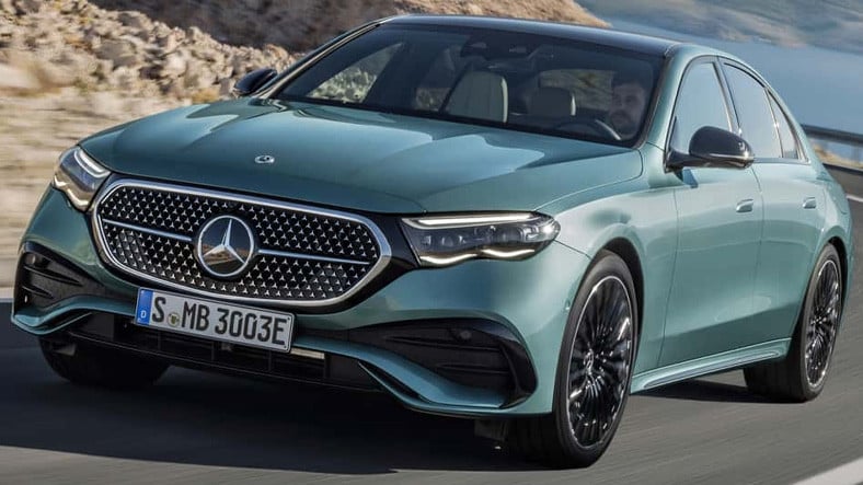 2024 Model Mercedes-Benz E-Serisi Tanıtıldı