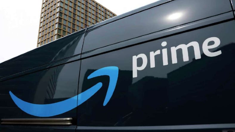 ABD'den Amazon'a Dava: FTC, Prime Aboneliği Satmak İçin Şirketin Müşterilerini Kandırdığını Söyledi