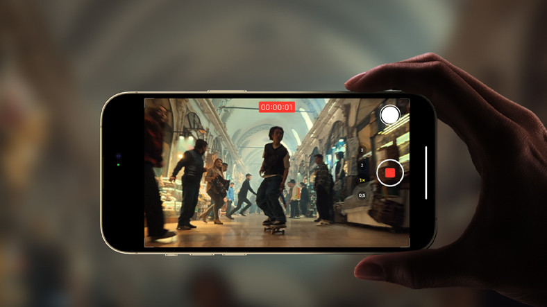 Apple'dan İstanbul'da Çekilen ve iPhone 14 Pro'nun Kamera Yeteneklerini Gösteren Kısa Sinema: "Büyük Kaçış" [VİDEO]