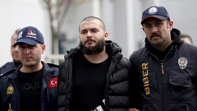 THODEX'in Firari CEO'su Faruk Fatih Özer, Türkiye'de Hakim Karşısında: İşte Birinci Savunması