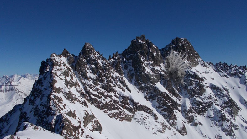 İklim Değişikliği Sebebiyle Alp Dağları'nın Bir Kısmı Çöktü: Pekala Nasıl?