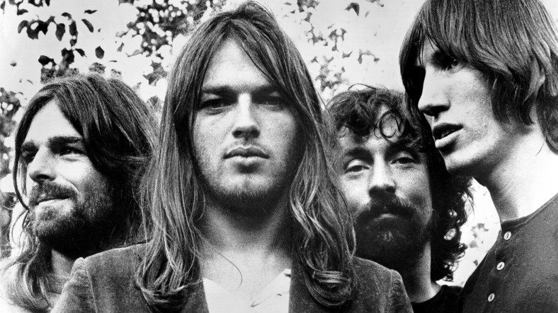 Tam 15 Yıl En Çok Satanlar Listesinde Kalan Pink Floyd Hakkında Değişik Bilgiler: Bir Albümü Sinema Bile Olmuş!