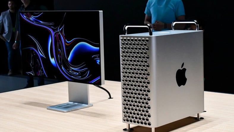 Apple'ın Yeni Mac'lerini Tanıtacağı "Scary Fast" Aktifliği Nasıl Canlı İzlenir?