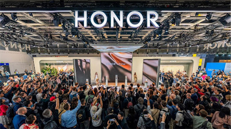 HONOR, Çin'in En Uygun 100 Yükselen Markası Ortasına Girdi: Markaya Pek Çok Alanda Ödül Geldi
