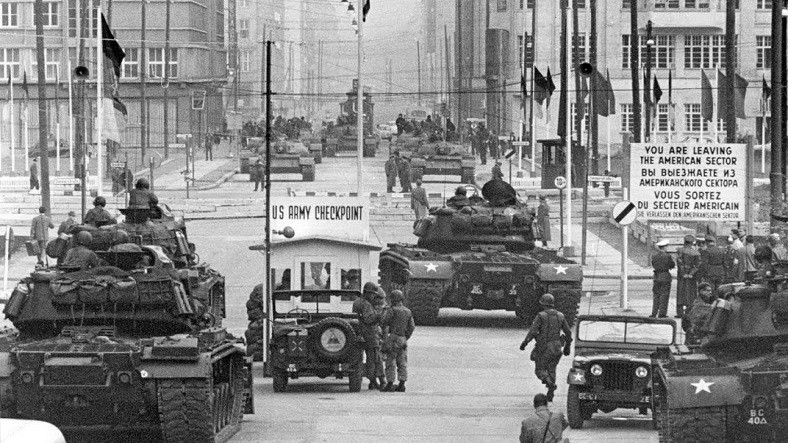 Neredeyse Üçüncü Dünya Savaşı’nı Başlatacaktı: Soğuk Savaş Devrinin En Kritik Olaylarından Berlin Buhranı