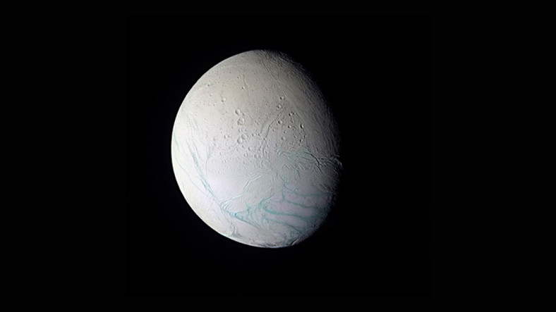 Satürn Uydusu Enceladus'ta Ömrün Yapı Taşlarından Biri Tespit Edildi